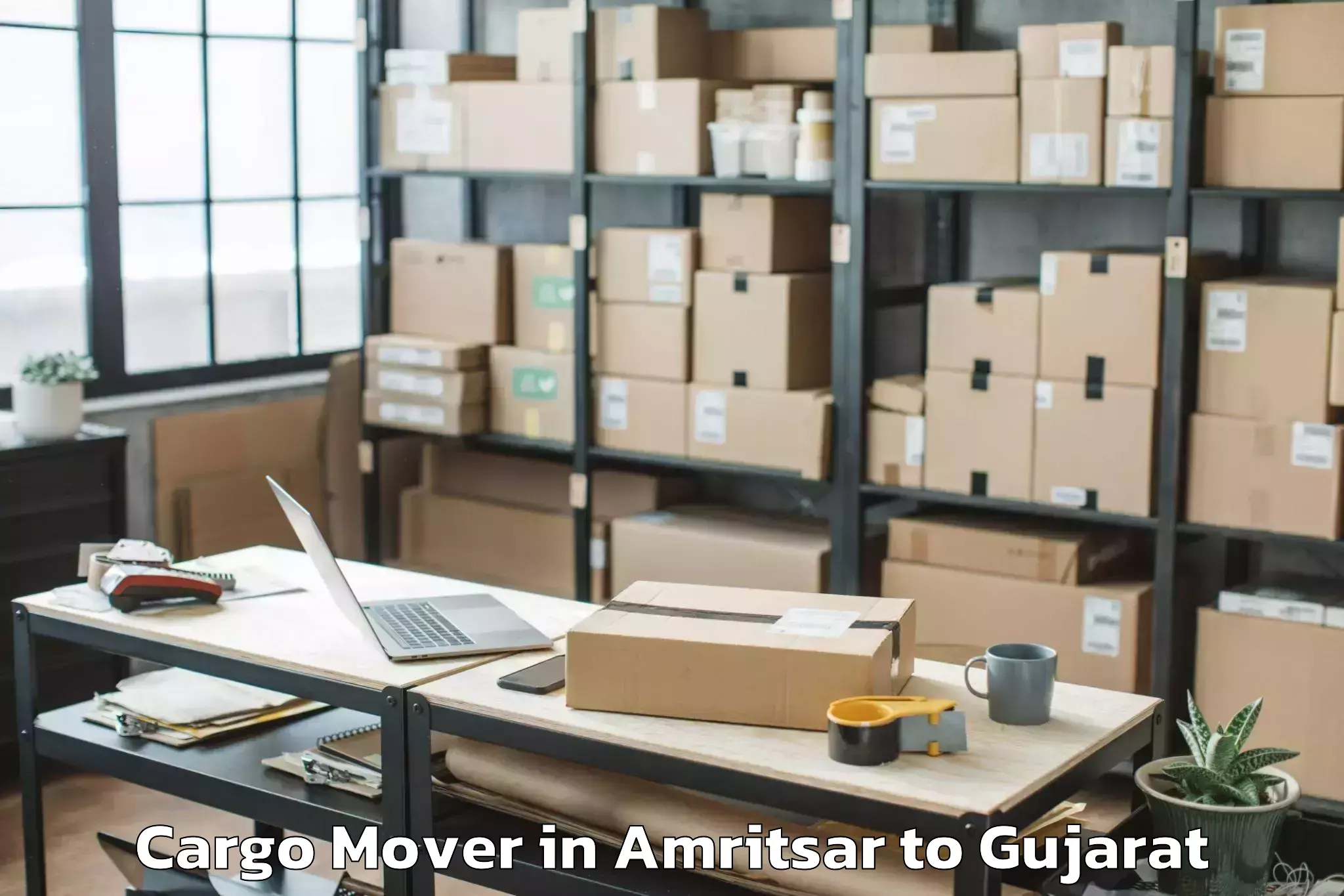 Top Amritsar to Khambhalia Cargo Mover Available